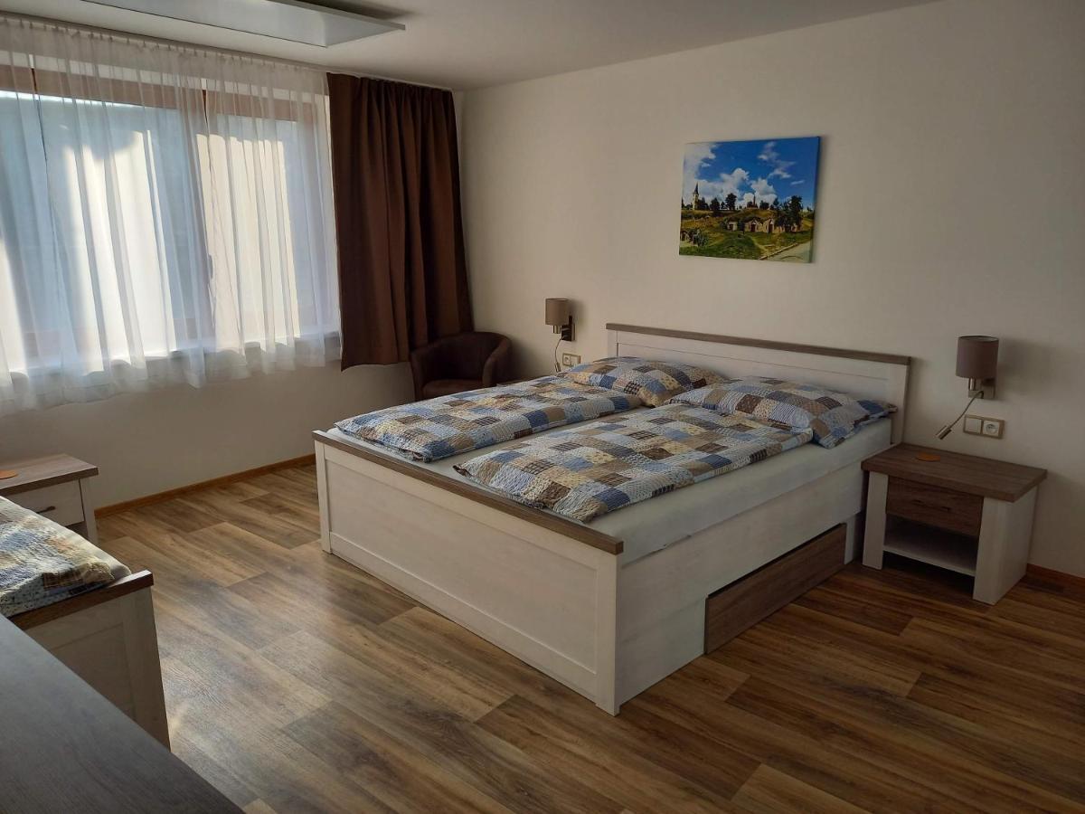 Apartmany 27 Nemcicky  ภายนอก รูปภาพ