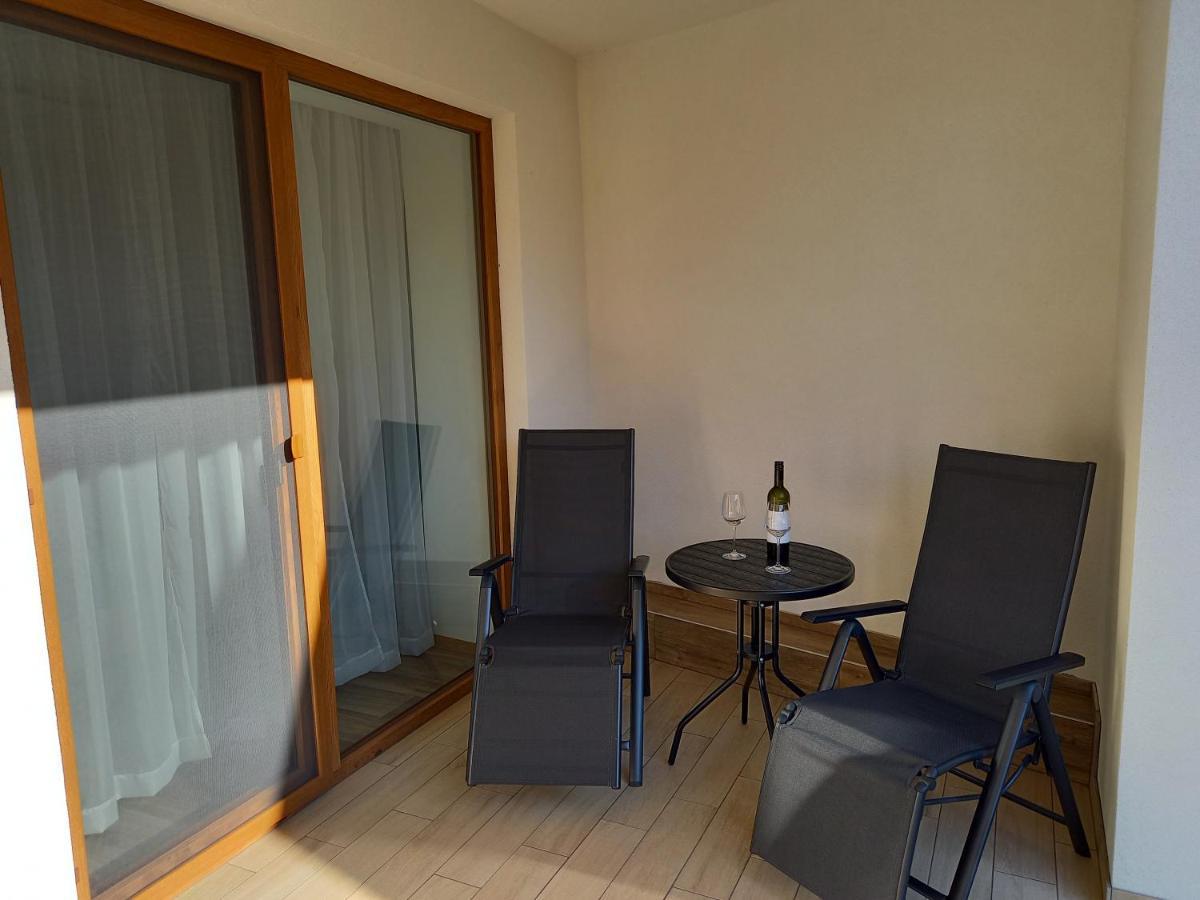 Apartmany 27 Nemcicky  ภายนอก รูปภาพ