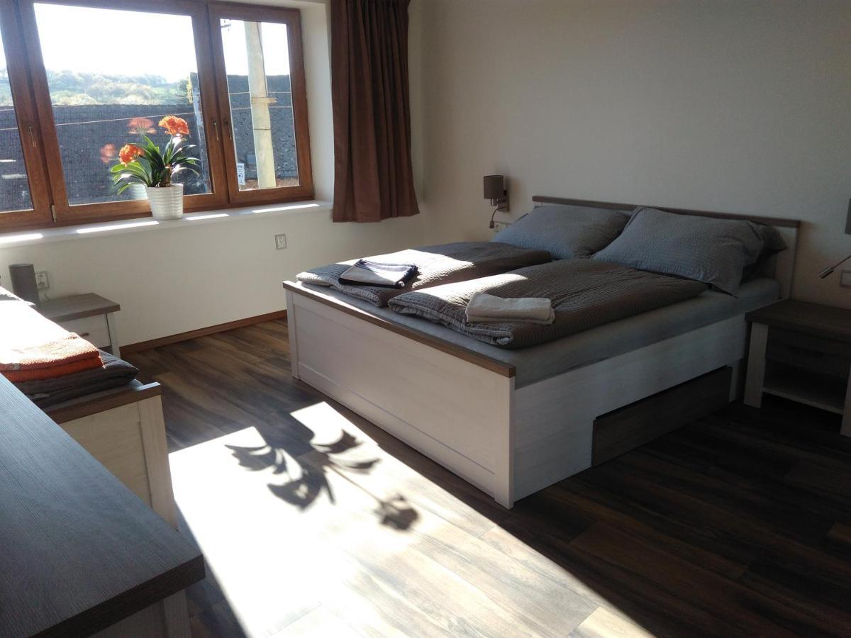 Apartmany 27 Nemcicky  ภายนอก รูปภาพ